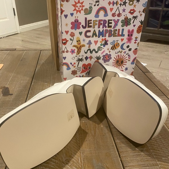 NIB. Jeffrey Campbell Empath Mary Jane Heel - Picture 4 of 5